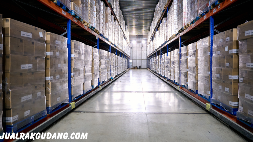 Berapa Anggaran Ideal untuk Lengkapi Rak Gudang 500m² dari Nol?